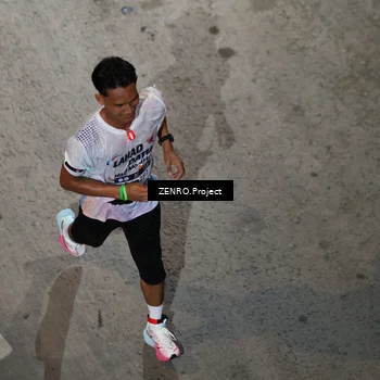 Runner Photo 7688271