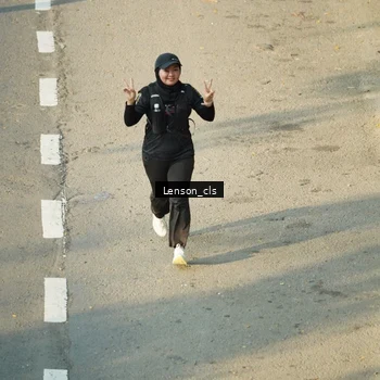 Runner Photo 7688273