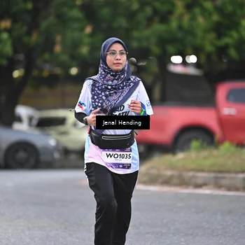 Runner Photo 7688275