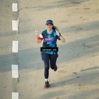 Runner Photo 7688281