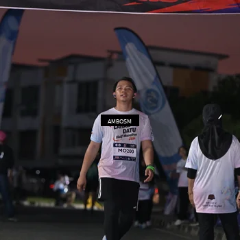 Runner Photo 7688294