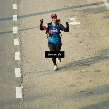 Runner Photo 7688302