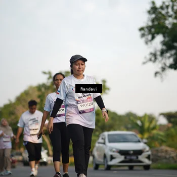Runner Photo 7688316