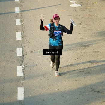 Runner Photo 7688317