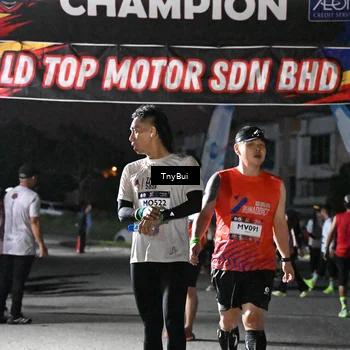Runner Photo 7688318