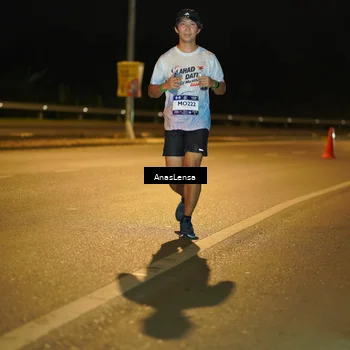 Runner Photo 7688328