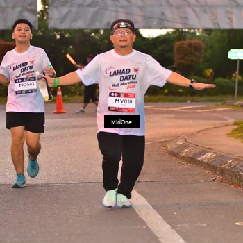 Runner Photo 7688344