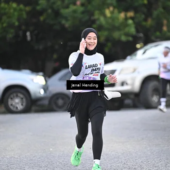 Runner Photo 7688355
