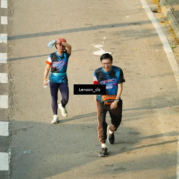 Runner Photo 7688358