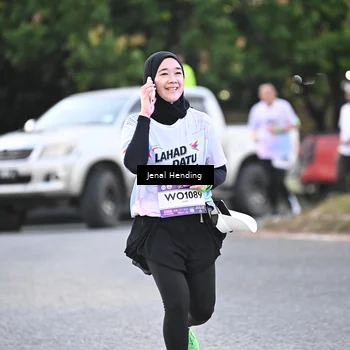 Runner Photo 7688371