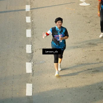 Runner Photo 7688377