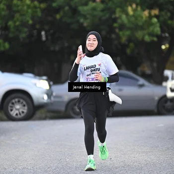 Runner Photo 7688384