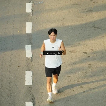 Runner Photo 7688391