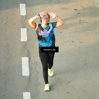 Runner Photo 7688418