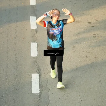 Runner Photo 7688420