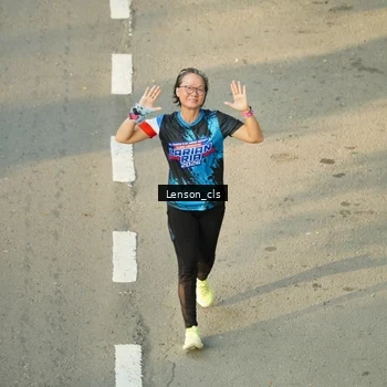 Runner Photo 7688425