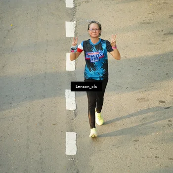 Runner Photo 7688427