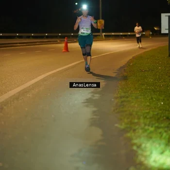 Runner Photo 7688435