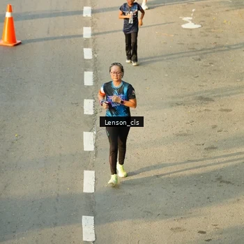 Runner Photo 7688439