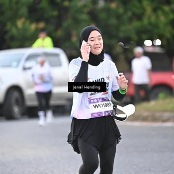Runner Photo 7688476