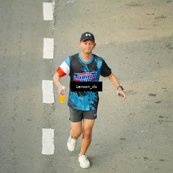 Runner Photo 7688477