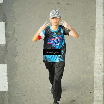 Runner Photo 7688492