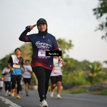 Runner Photo 7688529