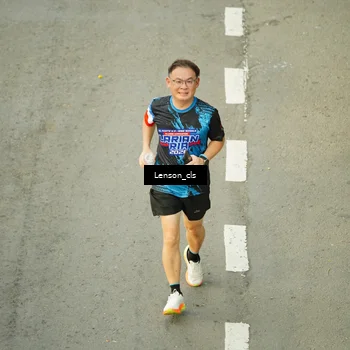 Runner Photo 7688532
