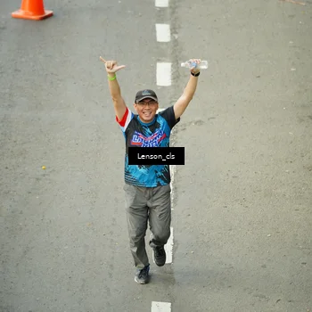 Runner Photo 7688554