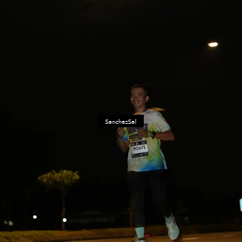 Runner Photo 7688561