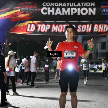 Runner Photo 7688570