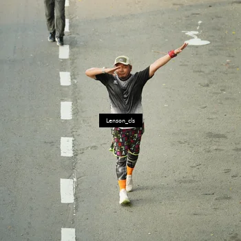 Runner Photo 7688574