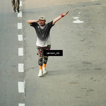 Runner Photo 7688576