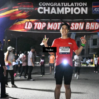 Runner Photo 7688592