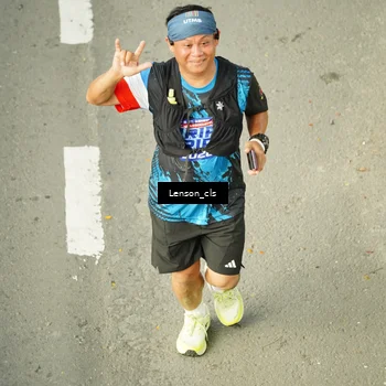 Runner Photo 7688613