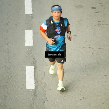 Runner Photo 7688625