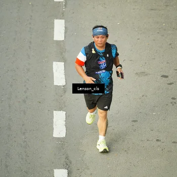 Runner Photo 7688640