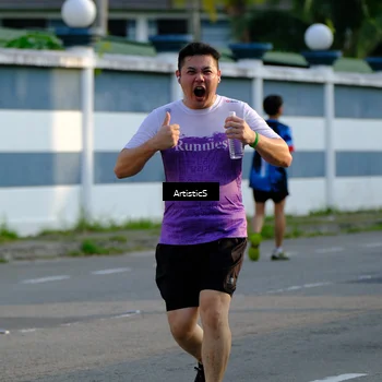 Runner Photo 7688643