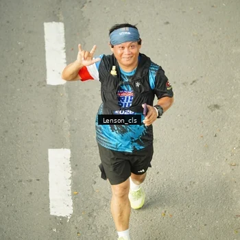 Runner Photo 7688644