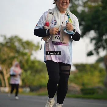 Runner Photo 7688651