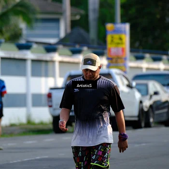 Runner Photo 7688660
