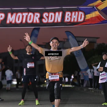 Runner Photo 7688672