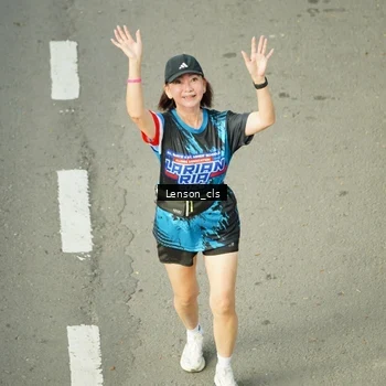 Runner Photo 7688675