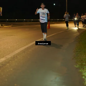 Runner Photo 7688676