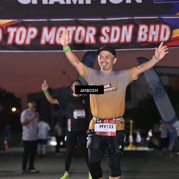Runner Photo 7688687