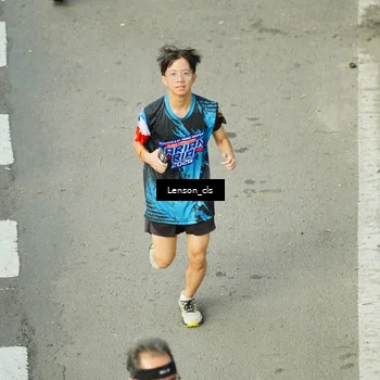 Runner Photo 7688718