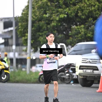 Runner Photo 7688721