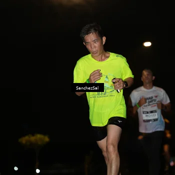 Runner Photo 7688725