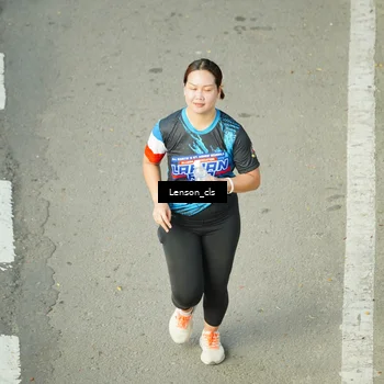 Runner Photo 7688738