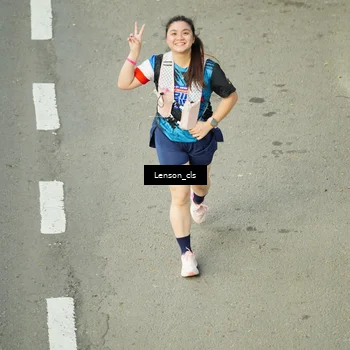 Runner Photo 7688764